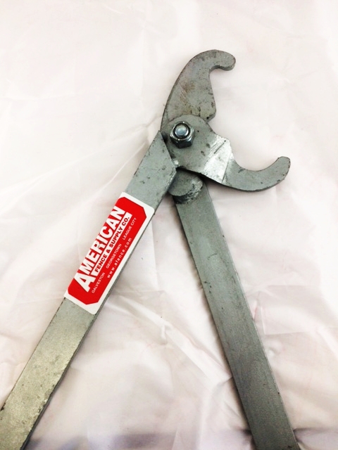 American Fence & Supply Co.: GATE CLIP TOOL