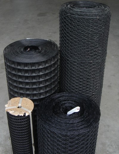 3x3 - 12.5 ga. - black PVC coated welded wire